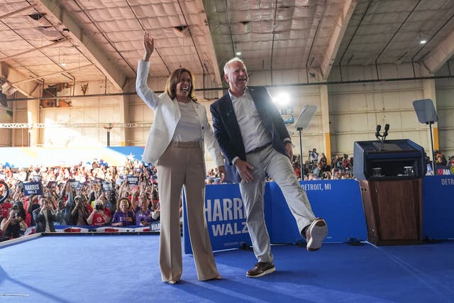 <p>Democratic presidential candidate, U.S. Vice President Kamala Harris and Democratic vice presidential candidate Minnesota Gov. Tim Walz appear on stage together during a campaign event on August 7, 2024 in Detroit, Michigan</p>