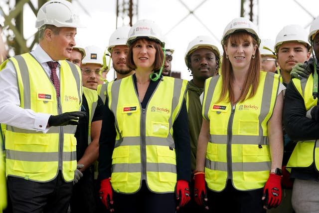 <p>Chancellor Rachel Reeves and deputy PM and housing secretary Angela Rayner visit a construction project in London</p>